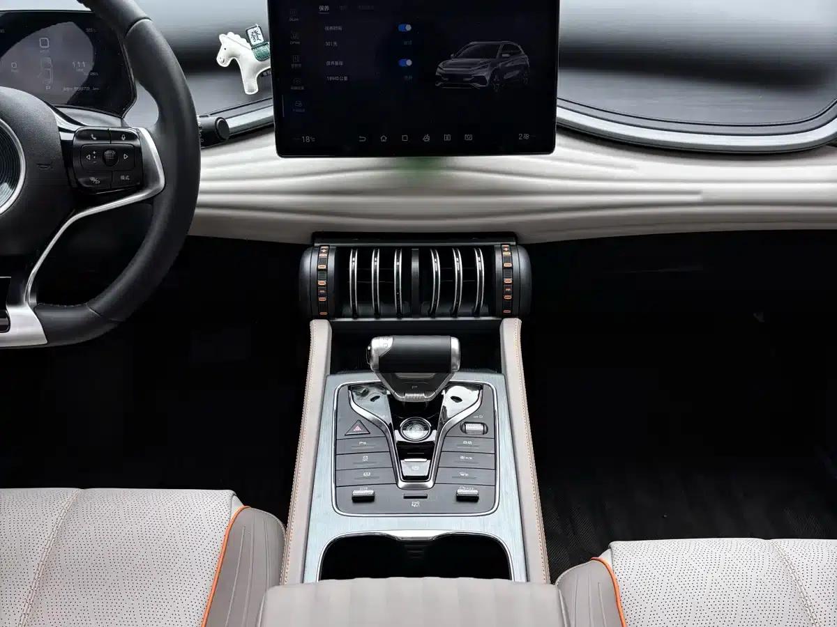 Yuan Plus 2023 Champion Edition 430KM Super Model — миниатюра 14