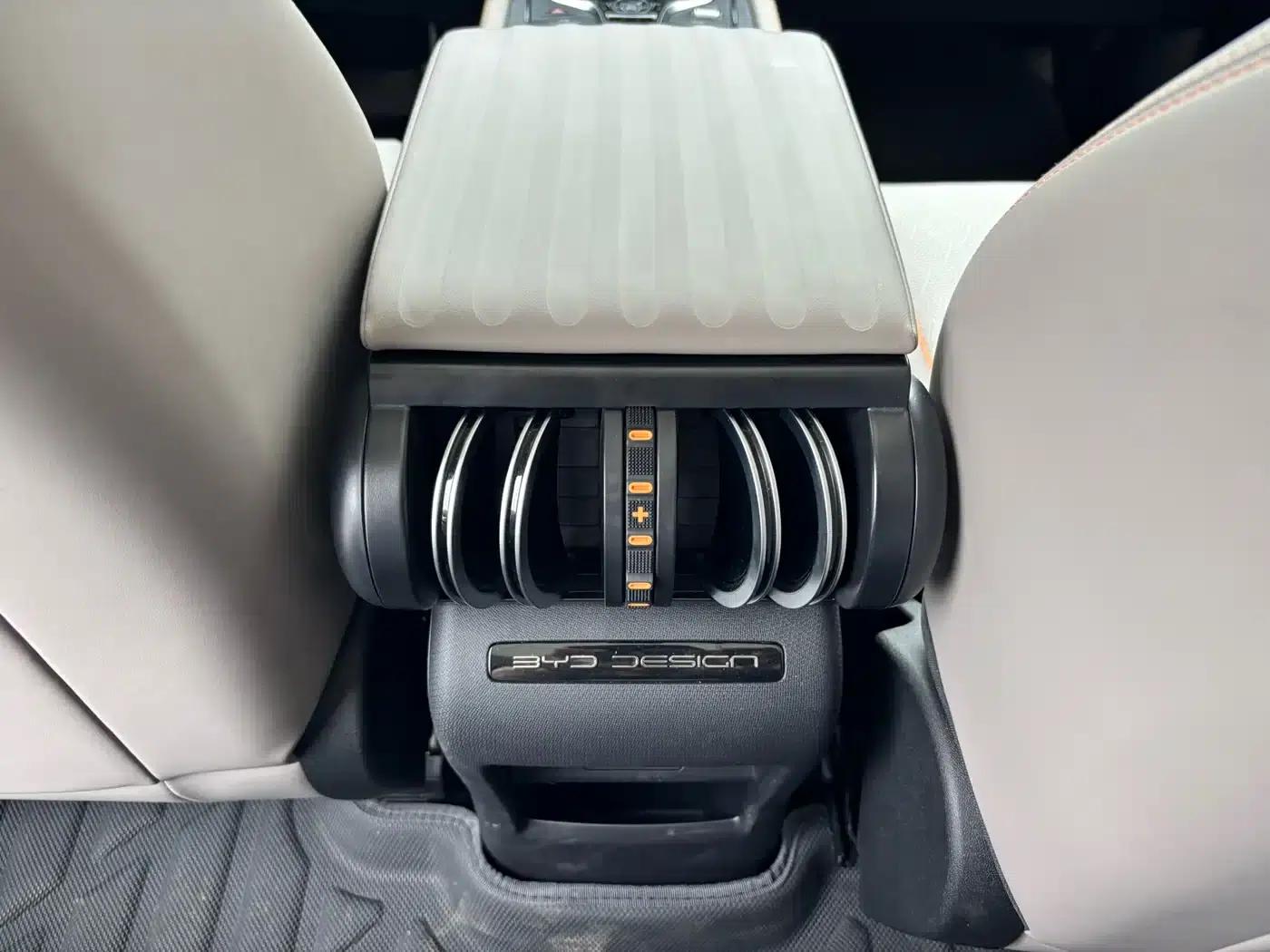 Yuan Plus 2023 Champion Edition 430KM Super Model — миниатюра 16