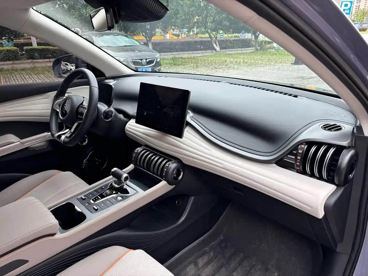 Yuan Plus 2023 Champion Edition 430KM Super Model — миниатюра 19