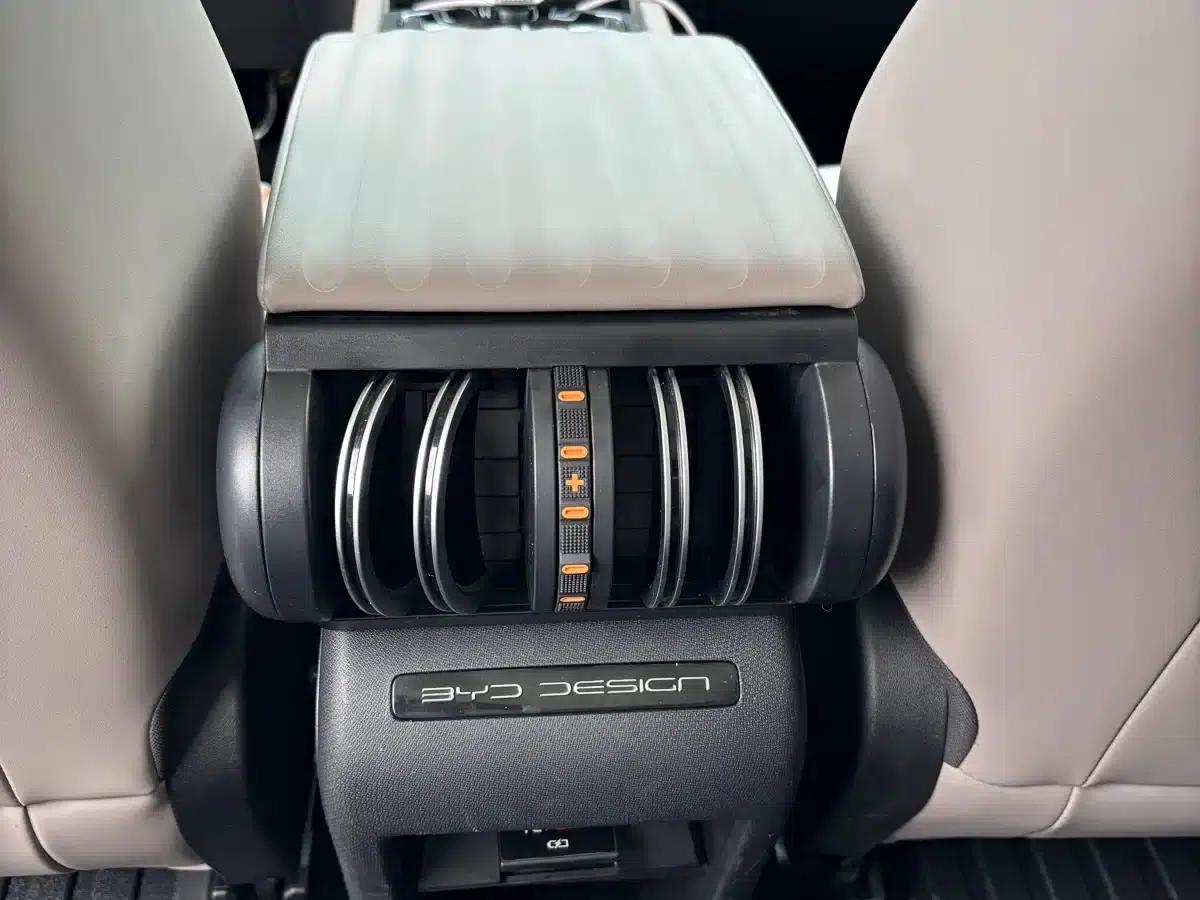 Yuan Plus 2023 Champion Edition 510KM Leading Model — миниатюра 11