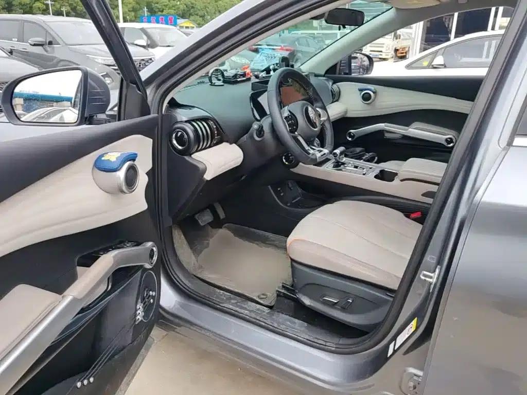 Yuan Plus 2023 Champion Edition 510KM Leading Model — миниатюра 16