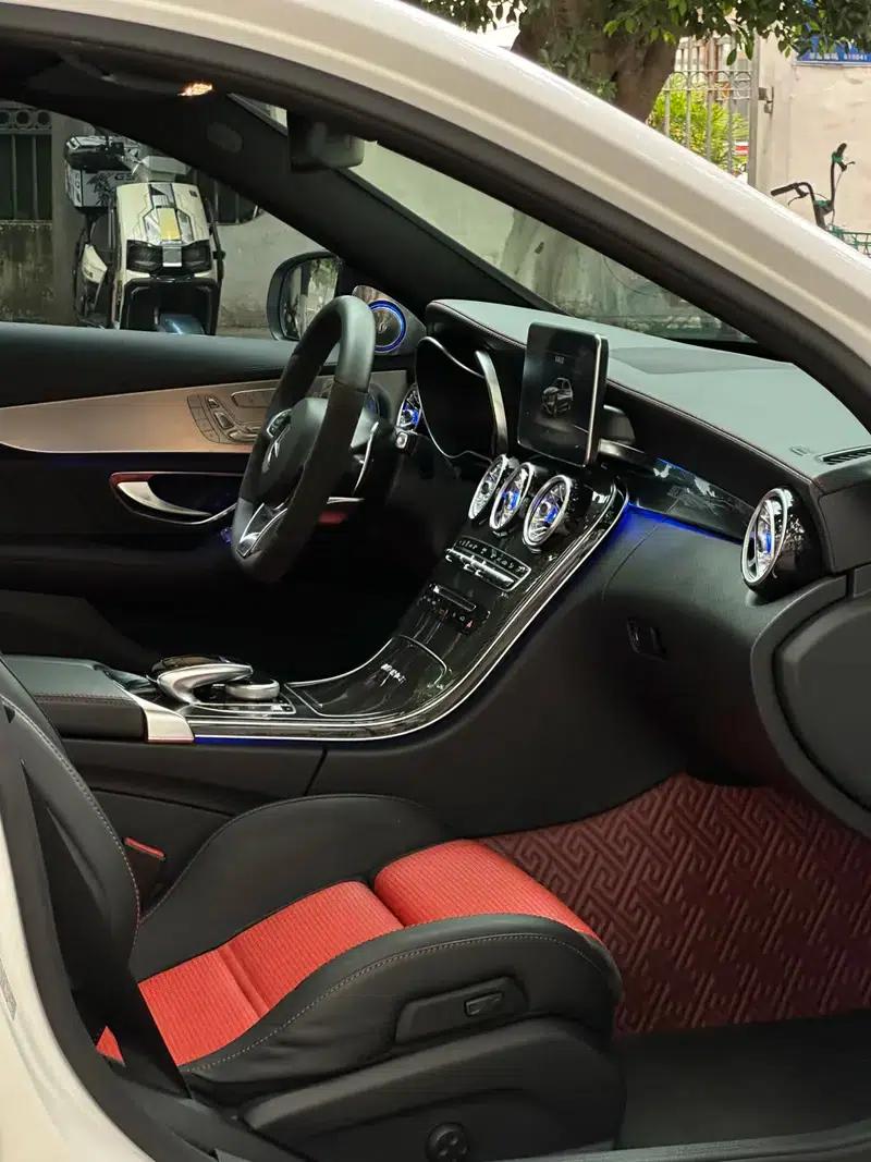 2015 Mercedes-Benz C-Class AMG C 63 — миниатюра 11