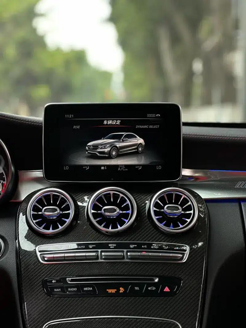 2015 Mercedes-Benz C-Class AMG C 63 — миниатюра 12