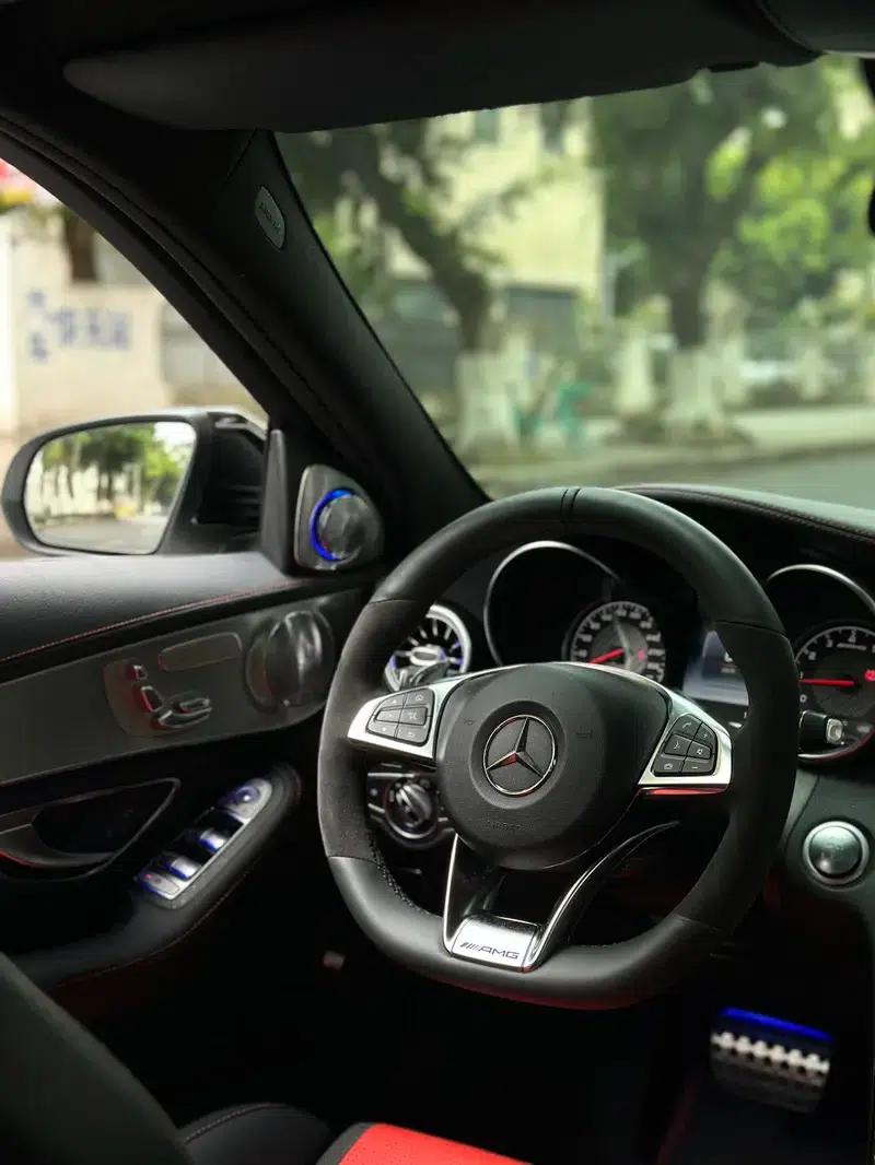 2015 Mercedes-Benz C-Class AMG C 63 — миниатюра 18