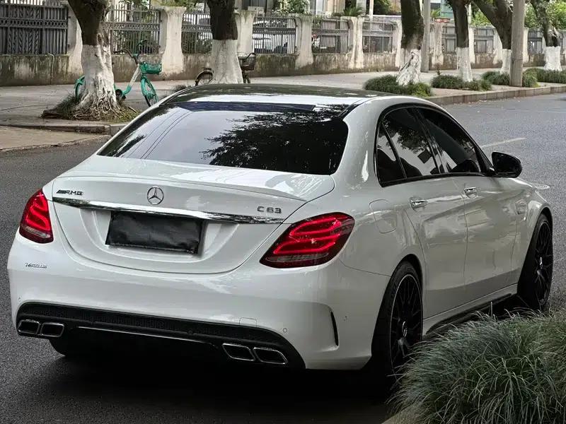 2015 Mercedes-Benz C-Class AMG C 63 — миниатюра 5