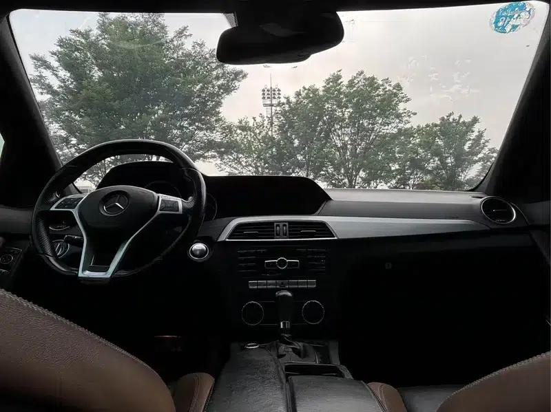 2012 Mercedes-Benz C-Class AMG C 63 Dynamic — миниатюра 15