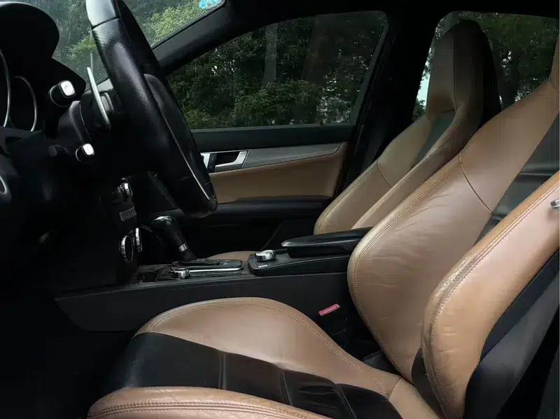 2012 Mercedes-Benz C-Class AMG C 63 Dynamic — миниатюра 17