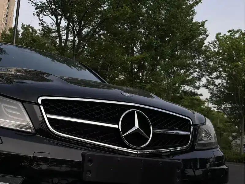 2012 Mercedes-Benz C-Class AMG C 63 Dynamic — миниатюра 8