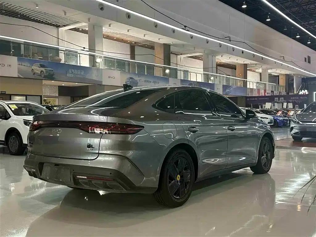 Qin L 2024 DM-i 120KM Super Edition — миниатюра 5