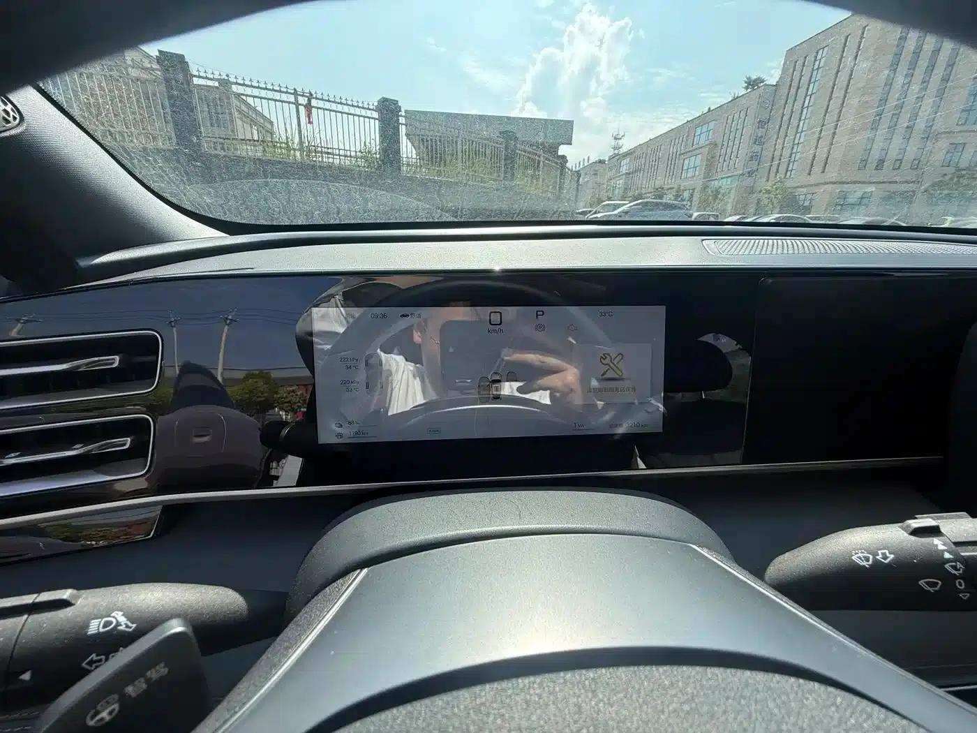 Qin L 2025 DM-i Intelligent Driving Edition 120KM Superior Model — миниатюра 8