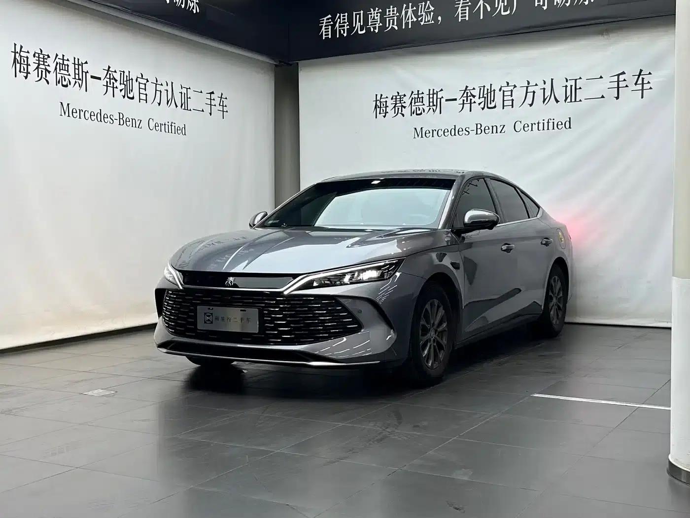 Qin L 2025 DM-i Intelligent Driving Edition 80KM Leading Model — миниатюра 2
