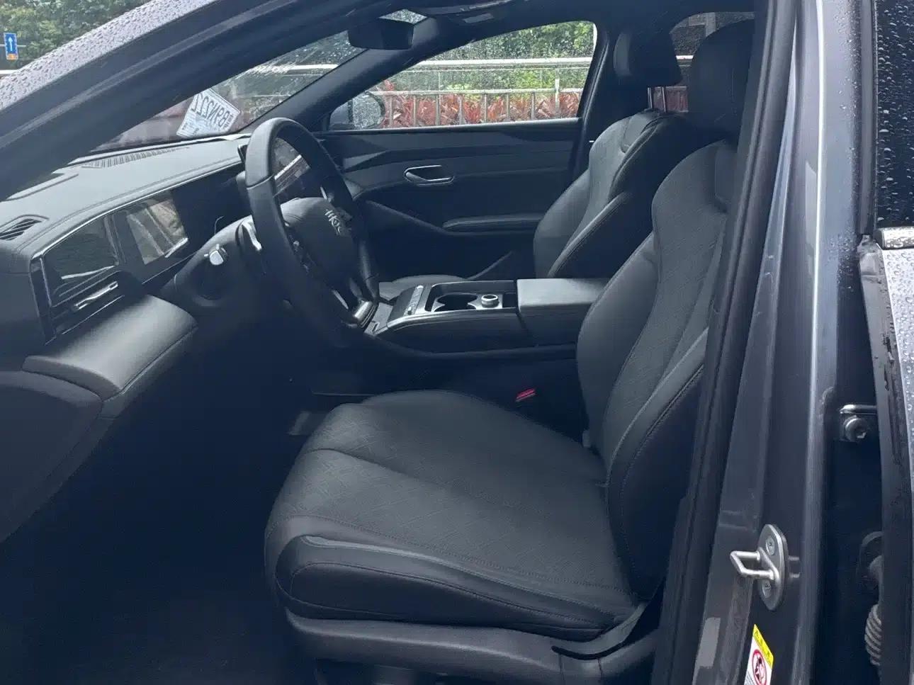 Qin L 2025 EV 545KM Premium Edition — миниатюра 9