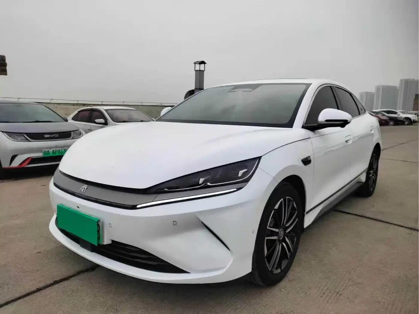 Qin L 2025 EV 545KM Cloud Carriage Edition — миниатюра 1