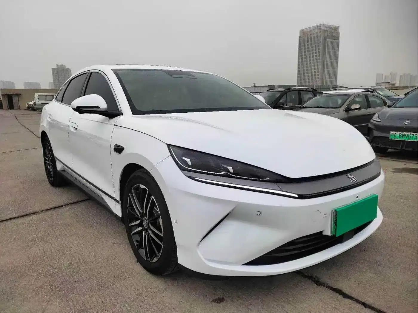 Qin L 2025 EV 545KM Cloud Carriage Edition — миниатюра 4