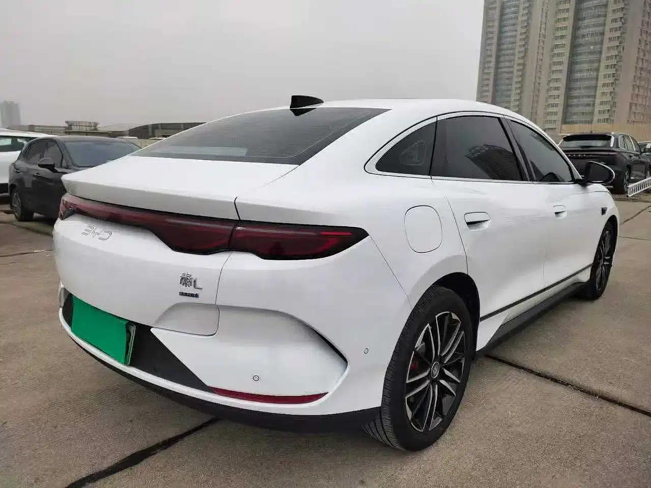 Qin L 2025 EV 545KM Cloud Carriage Edition — миниатюра 5