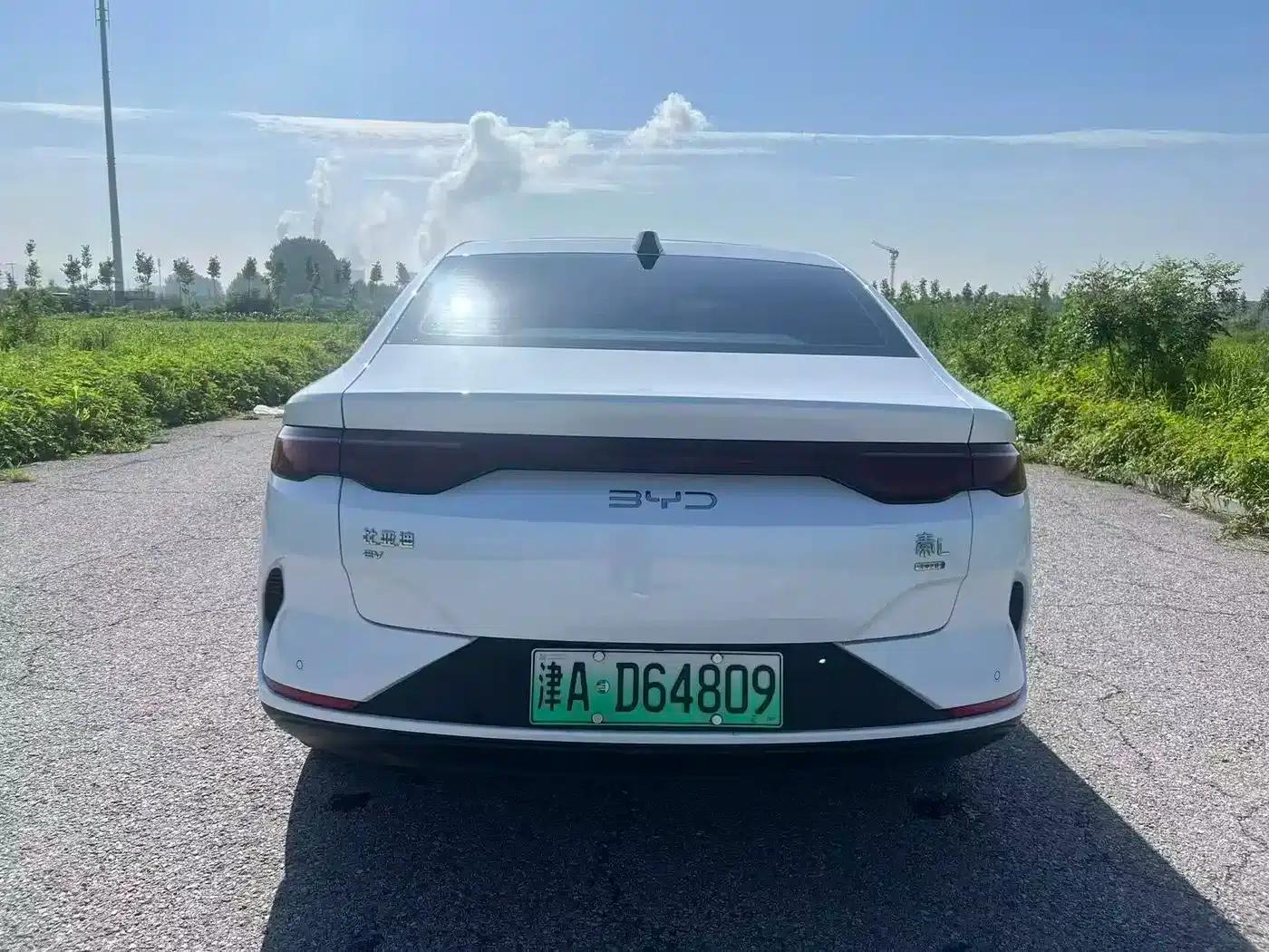 Qin L 2025 EV 545KM Premium Edition — миниатюра 5
