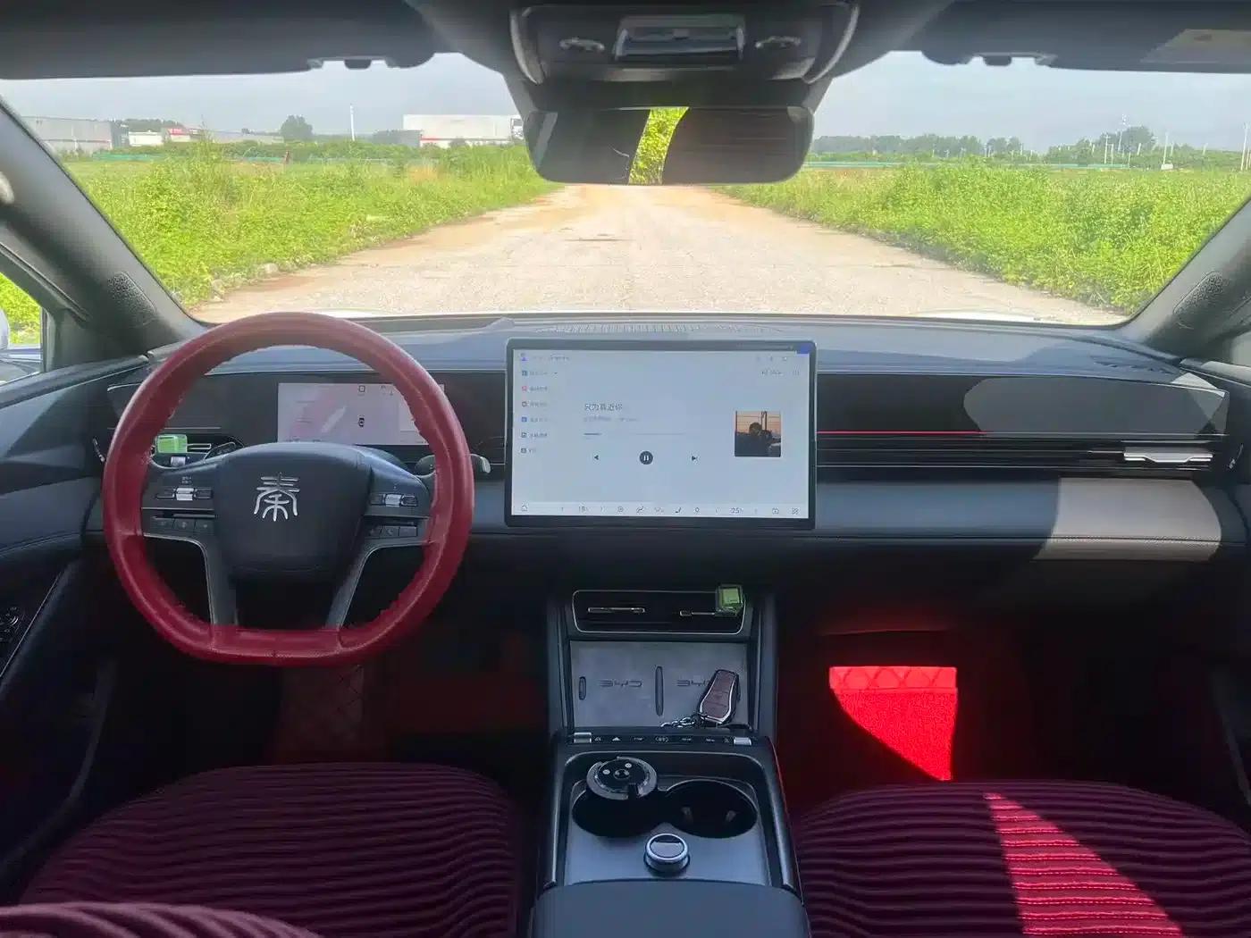 Qin L 2025 EV 545KM Premium Edition — миниатюра 7