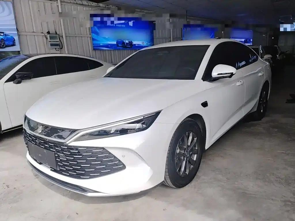 Qin L 2025 DM-i Intelligent Driving Edition 80KM Leading Model — миниатюра 1