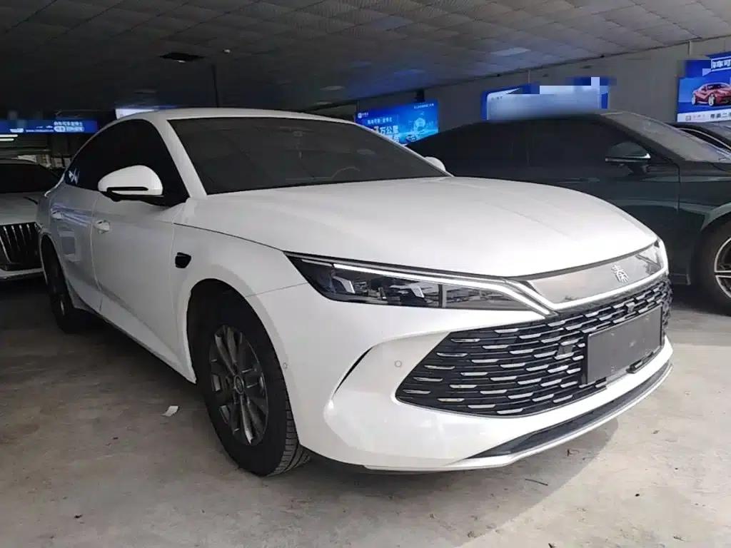 Qin L 2025 DM-i Intelligent Driving Edition 80KM Leading Model — миниатюра 4