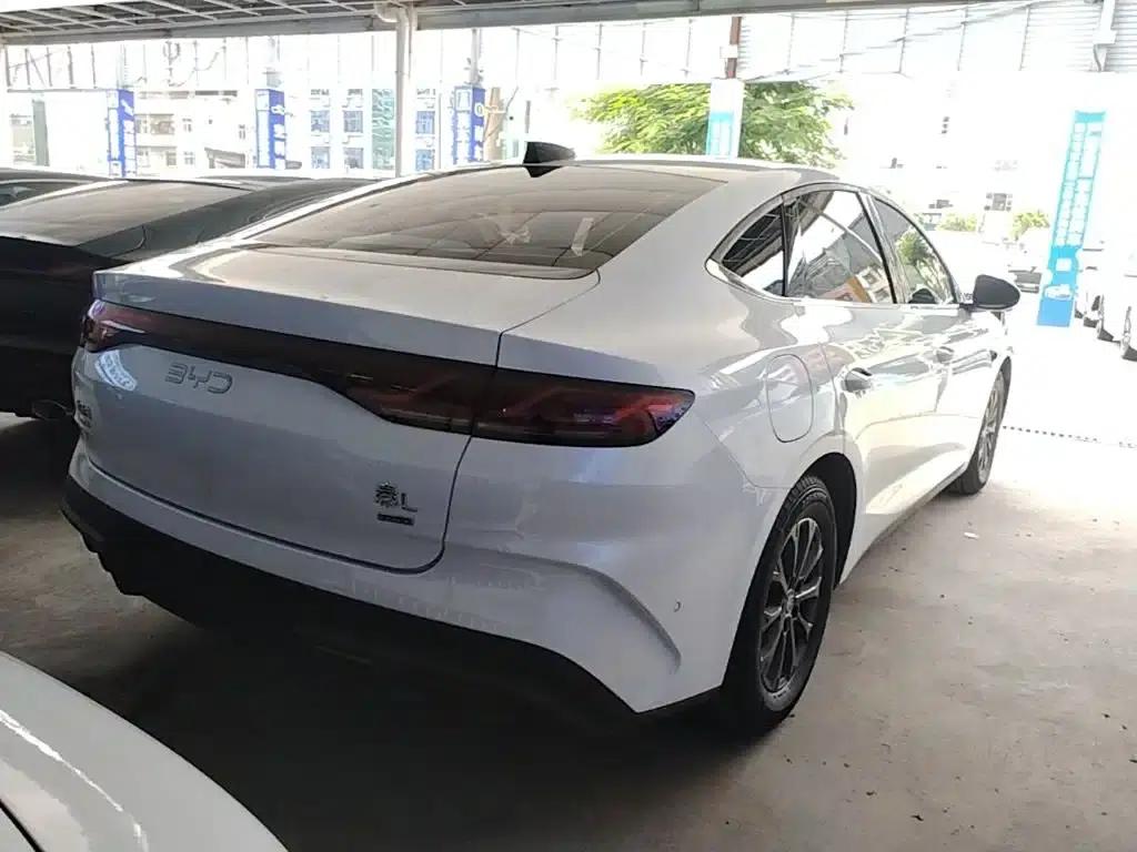 Qin L 2025 DM-i Intelligent Driving Edition 80KM Leading Model — миниатюра 7