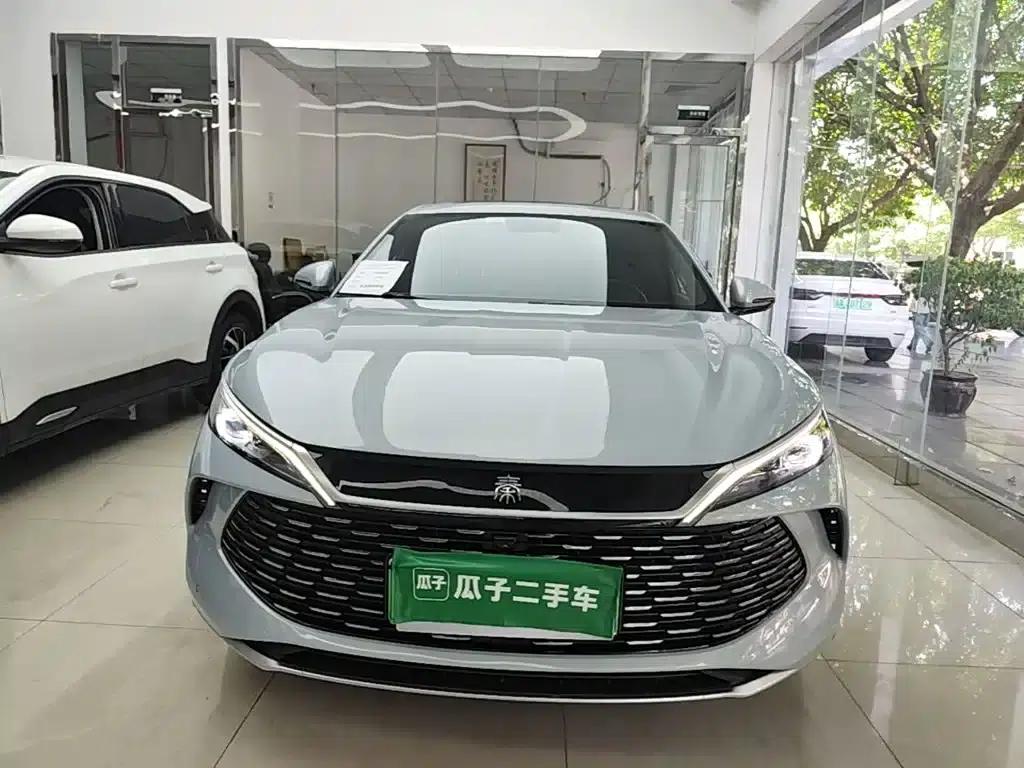 Qin L 2024 DM-i 120KM Leading Edition — миниатюра 3