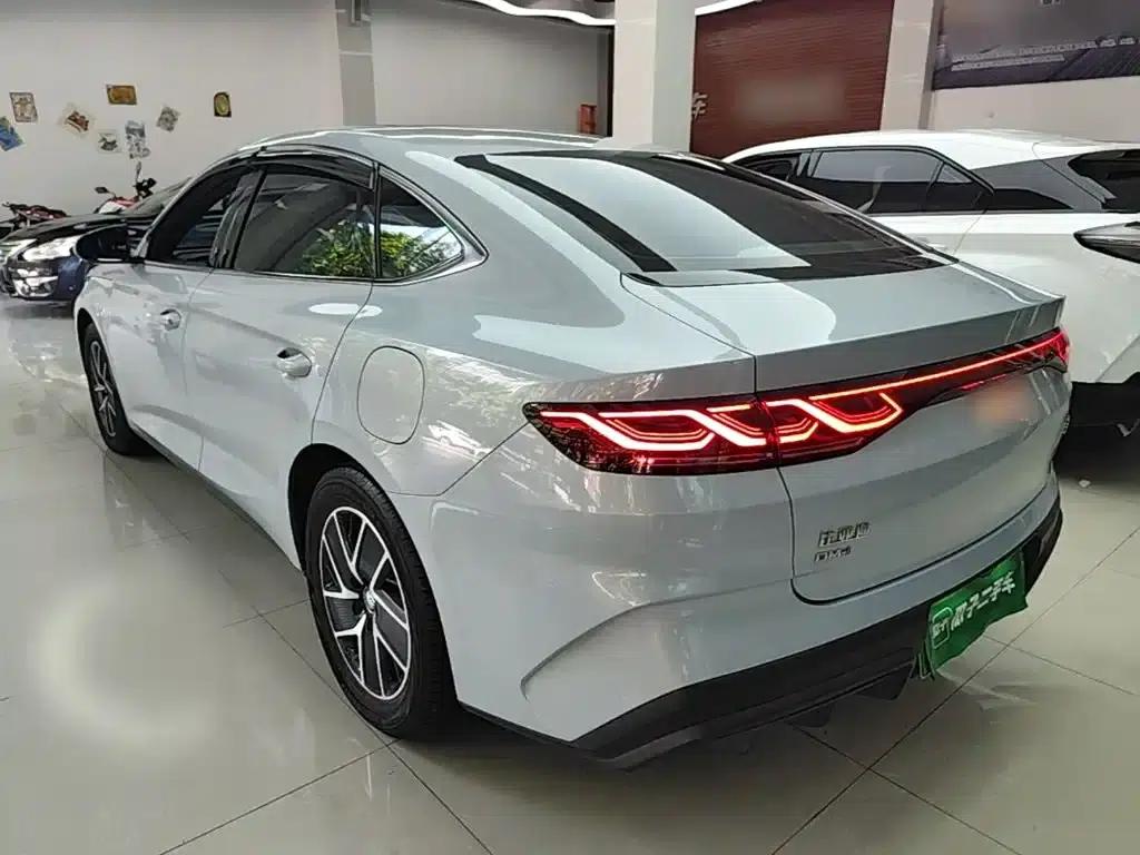Qin L 2024 DM-i 120KM Leading Edition — миниатюра 5