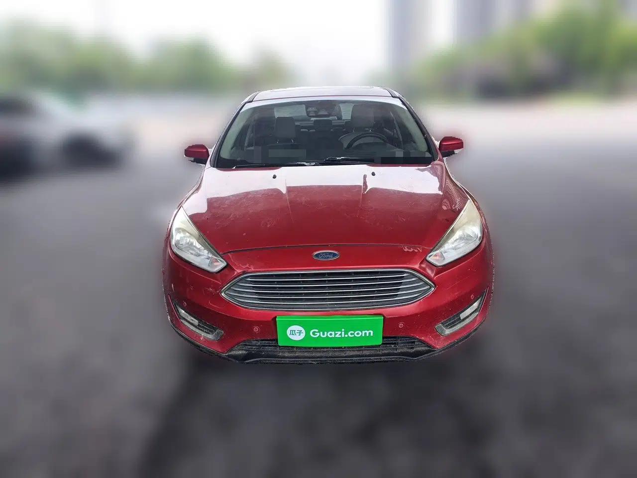 Ford Focus 2017 Sedan EcoBoost 180 Automatic Flagship Model — миниатюра 2