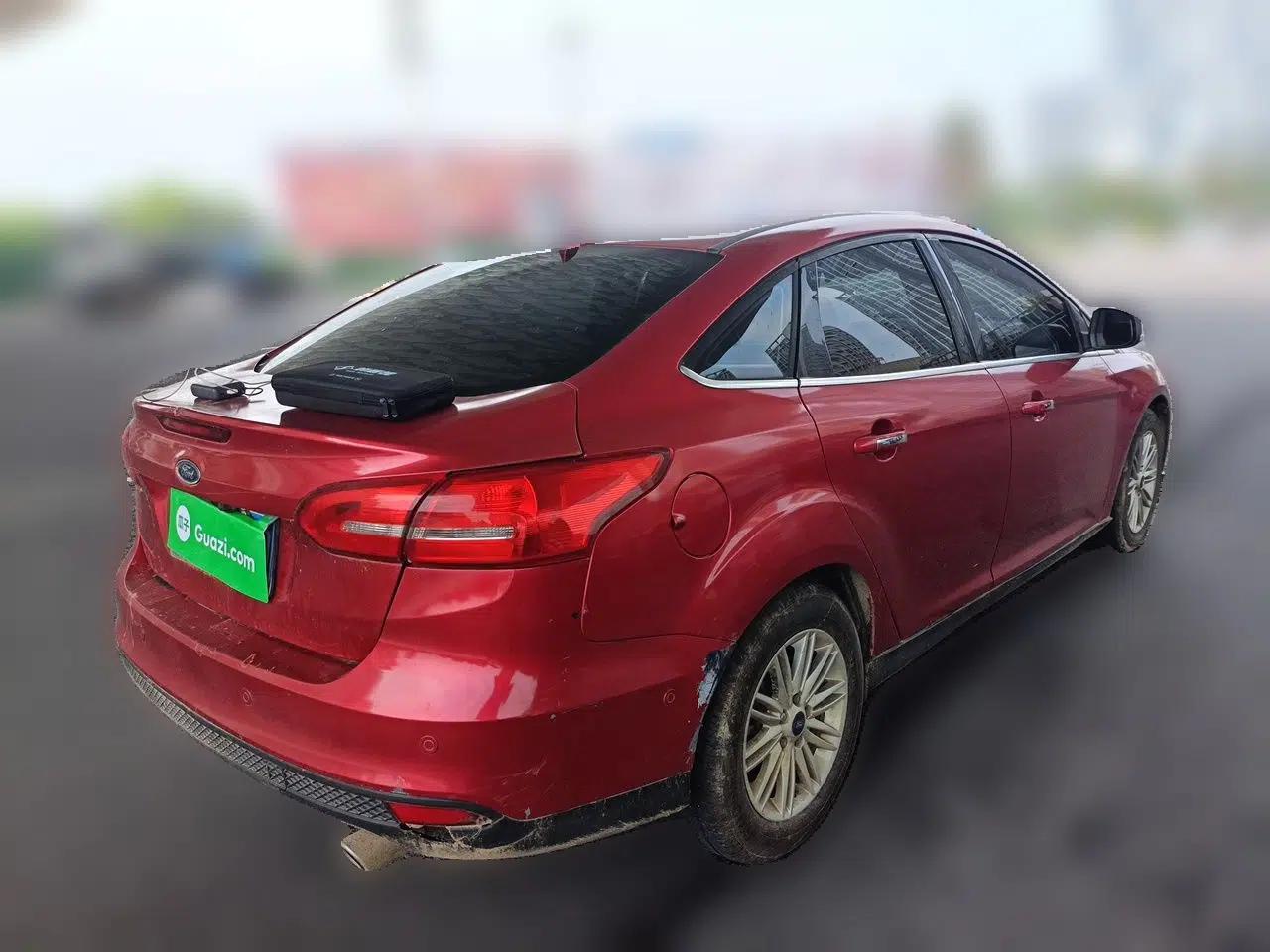 Ford Focus 2017 Sedan EcoBoost 180 Automatic Flagship Model — миниатюра 6