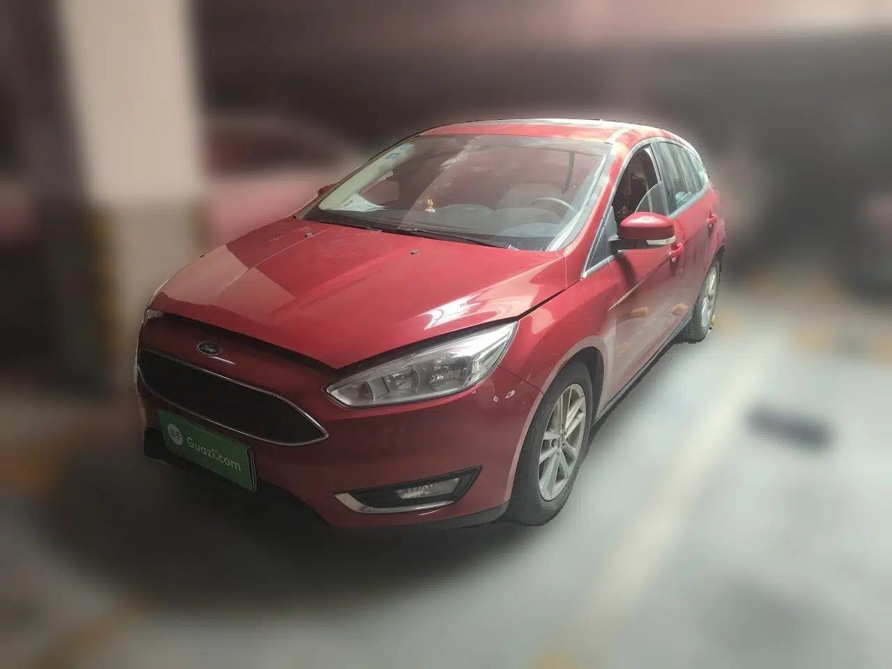 Ford Focus 2018 Hatchback Classic EcoBoost 180 Automatic Elite Model — миниатюра 1