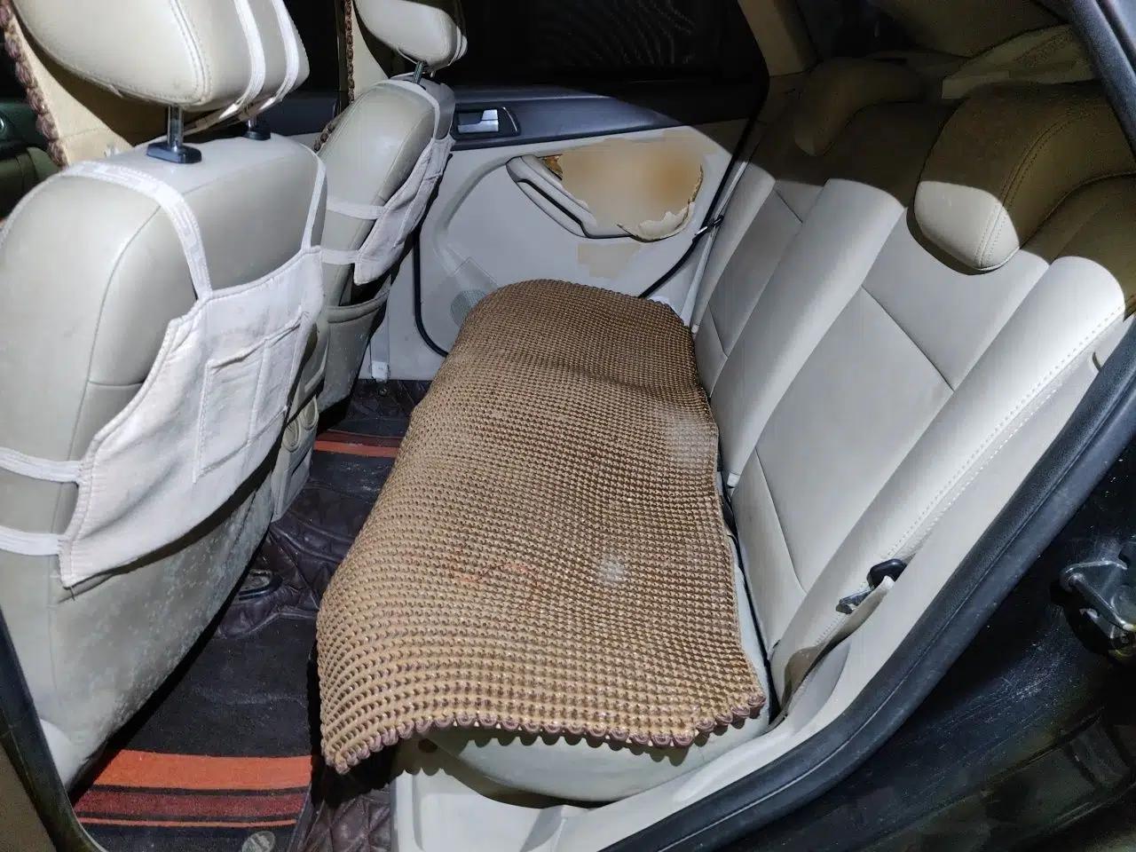 Ford Focus 2009 Sedan 1.8L Automatic Fashion Edition — миниатюра 17