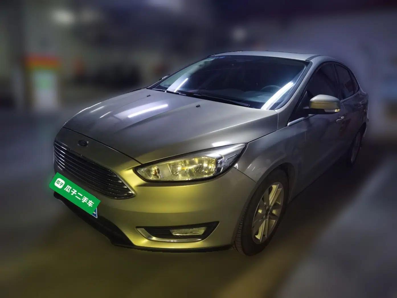 Ford Focus 2015 Sedan EcoBoost 180 Automatic Elite Model — миниатюра 1