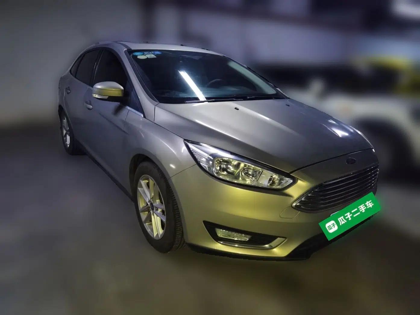 Ford Focus 2015 Sedan EcoBoost 180 Automatic Elite Model — миниатюра 3