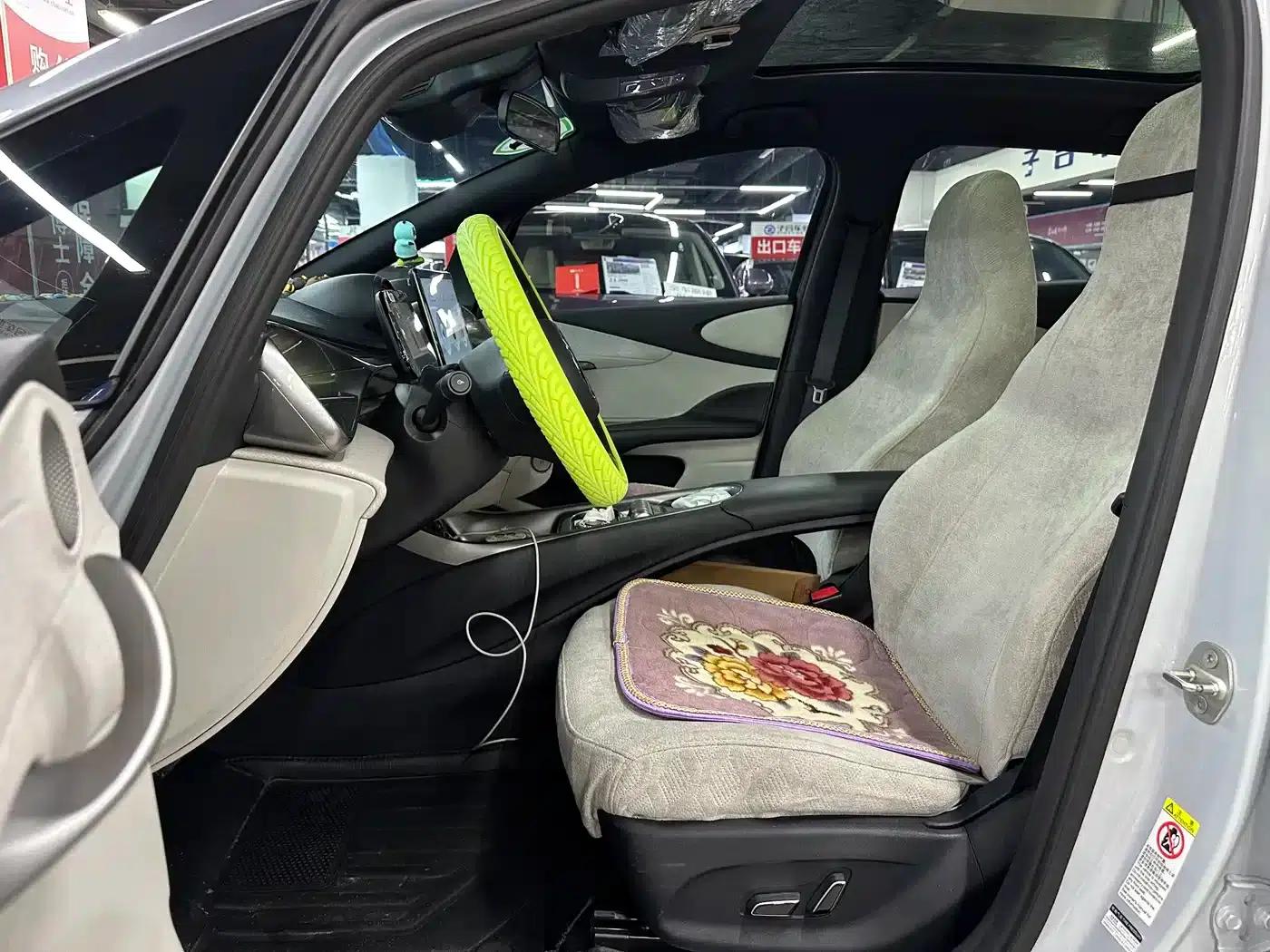 Dolphin 2021 Model 401km/h Knight Edition — миниатюра 20