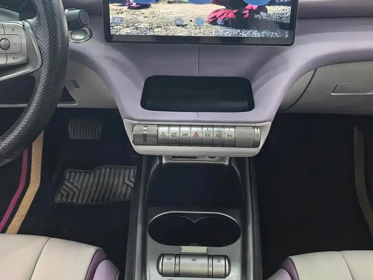 Dolphin 2021 Model 401km/h Knight Edition — миниатюра 4
