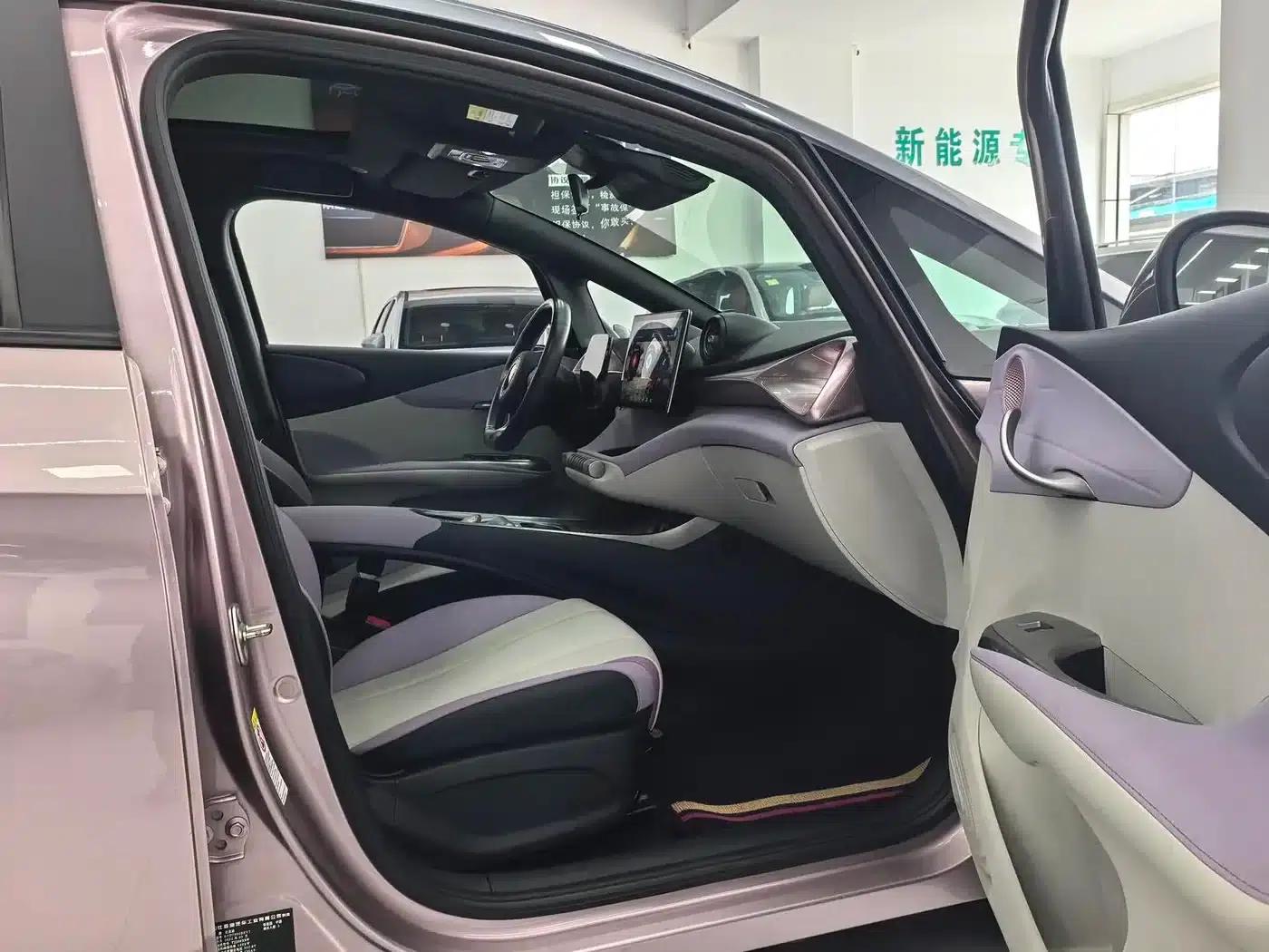 Dolphin 2021 Model 401km/h Knight Edition — миниатюра 10