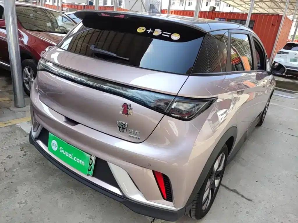 Dolphin 2025 520km/h Knight Edition — миниатюра 7