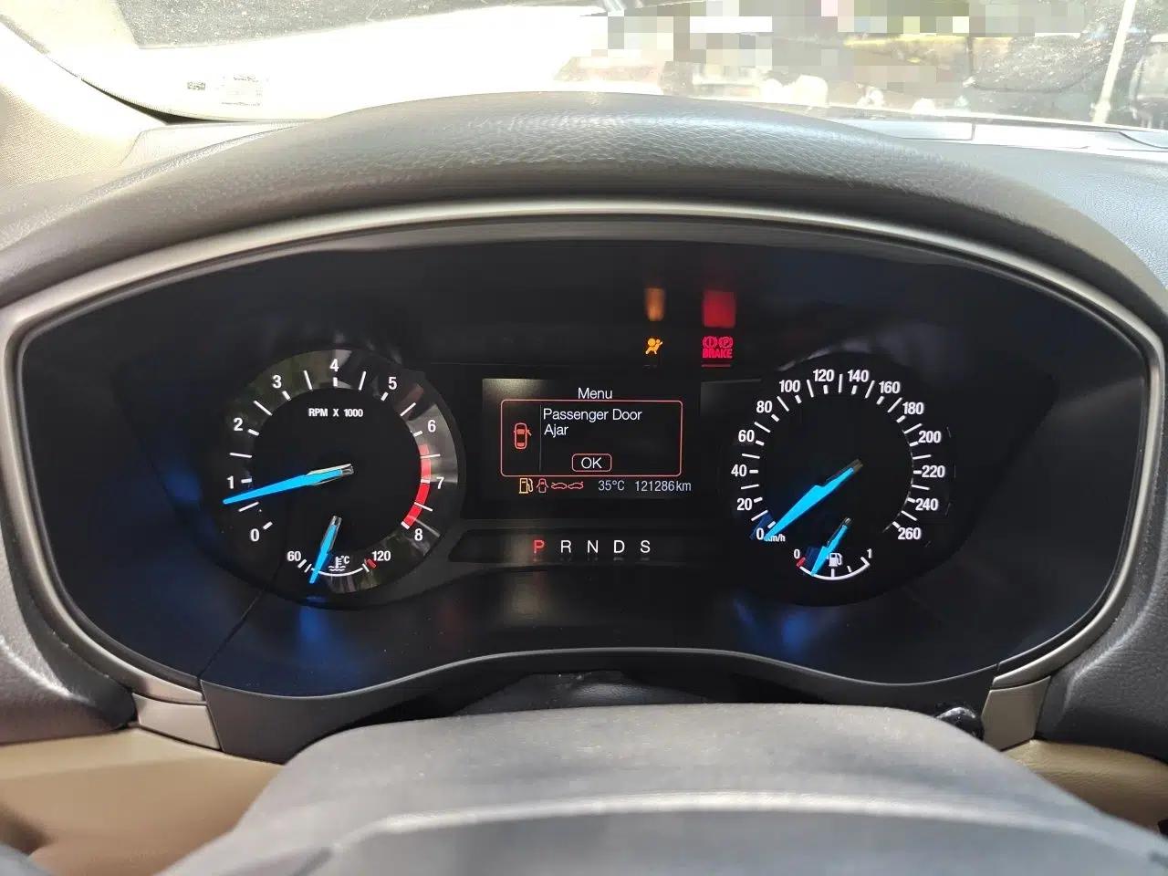 Ford Mondeo 2013 1.5L GTDi180 Fashion Edition — миниатюра 11