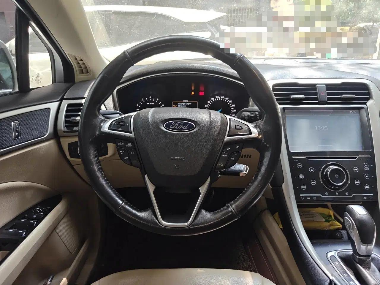 Ford Mondeo 2013 1.5L GTDi180 Fashion Edition — миниатюра 10