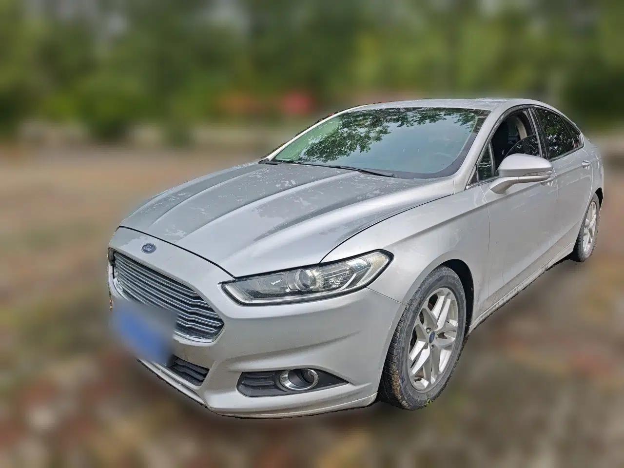 Ford Mondeo 2013 1.5L GTDi180 Fashion Edition — миниатюра 1