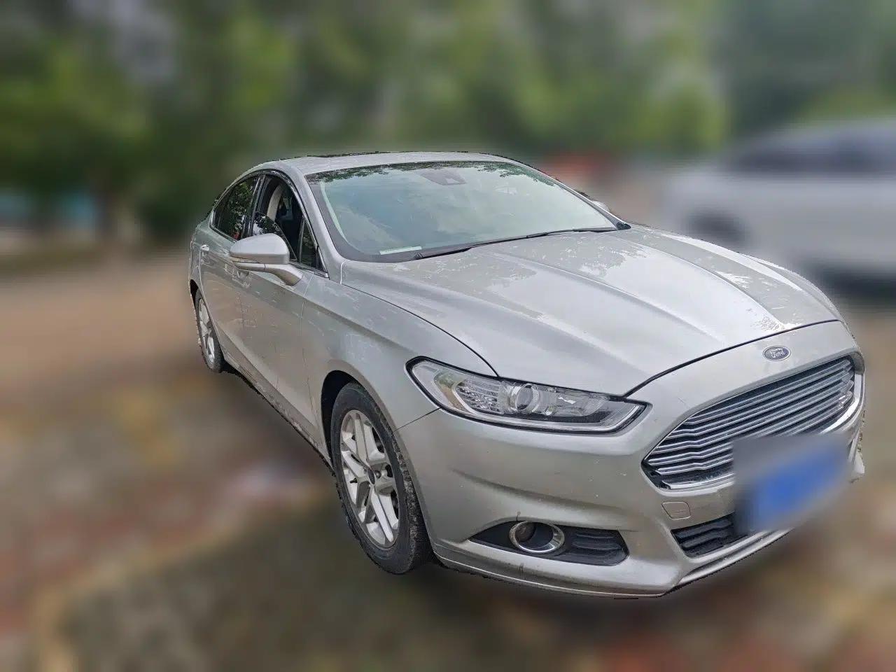 Ford Mondeo 2013 1.5L GTDi180 Fashion Edition — миниатюра 3