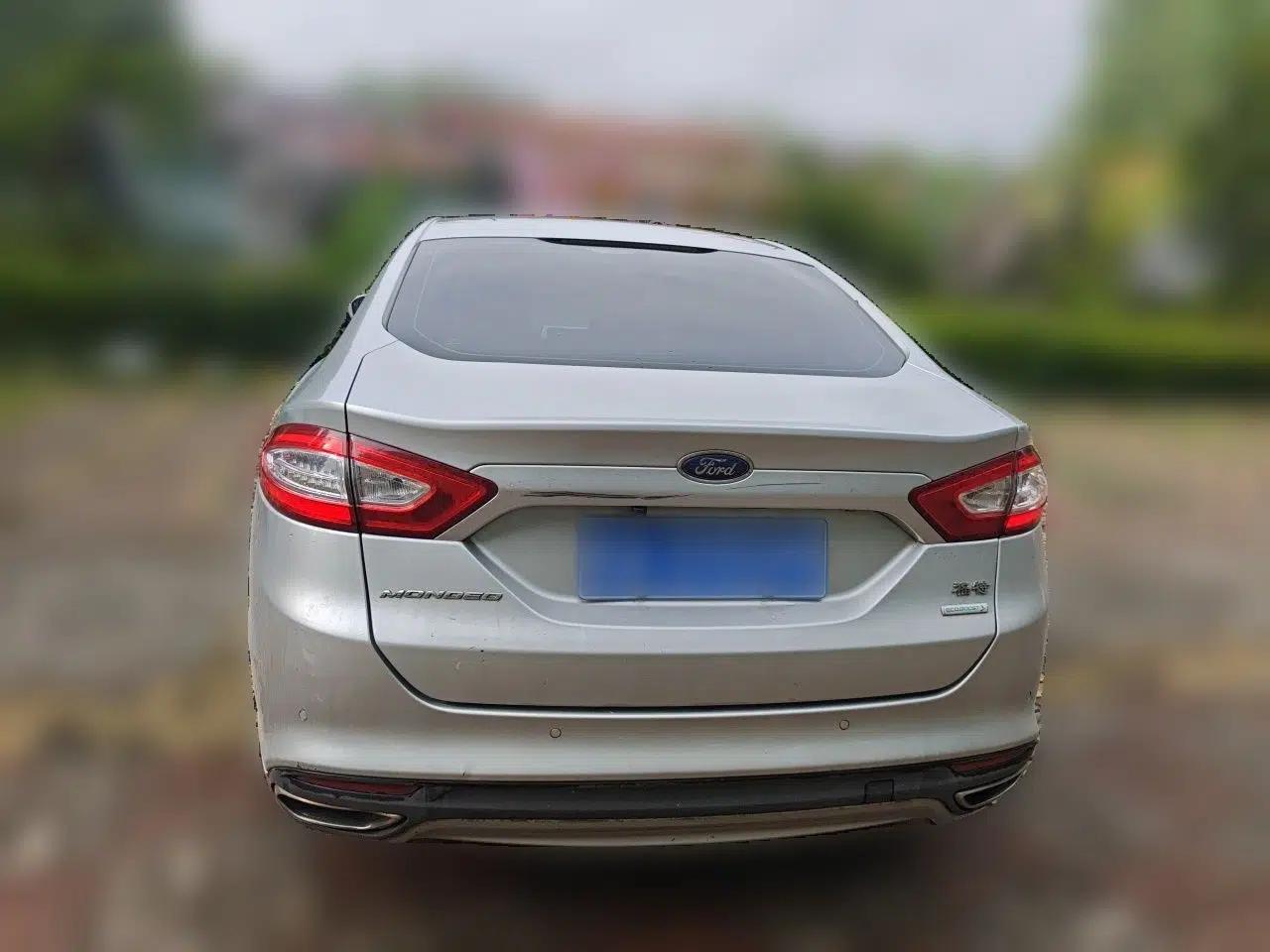 Ford Mondeo 2013 1.5L GTDi180 Fashion Edition — миниатюра 5