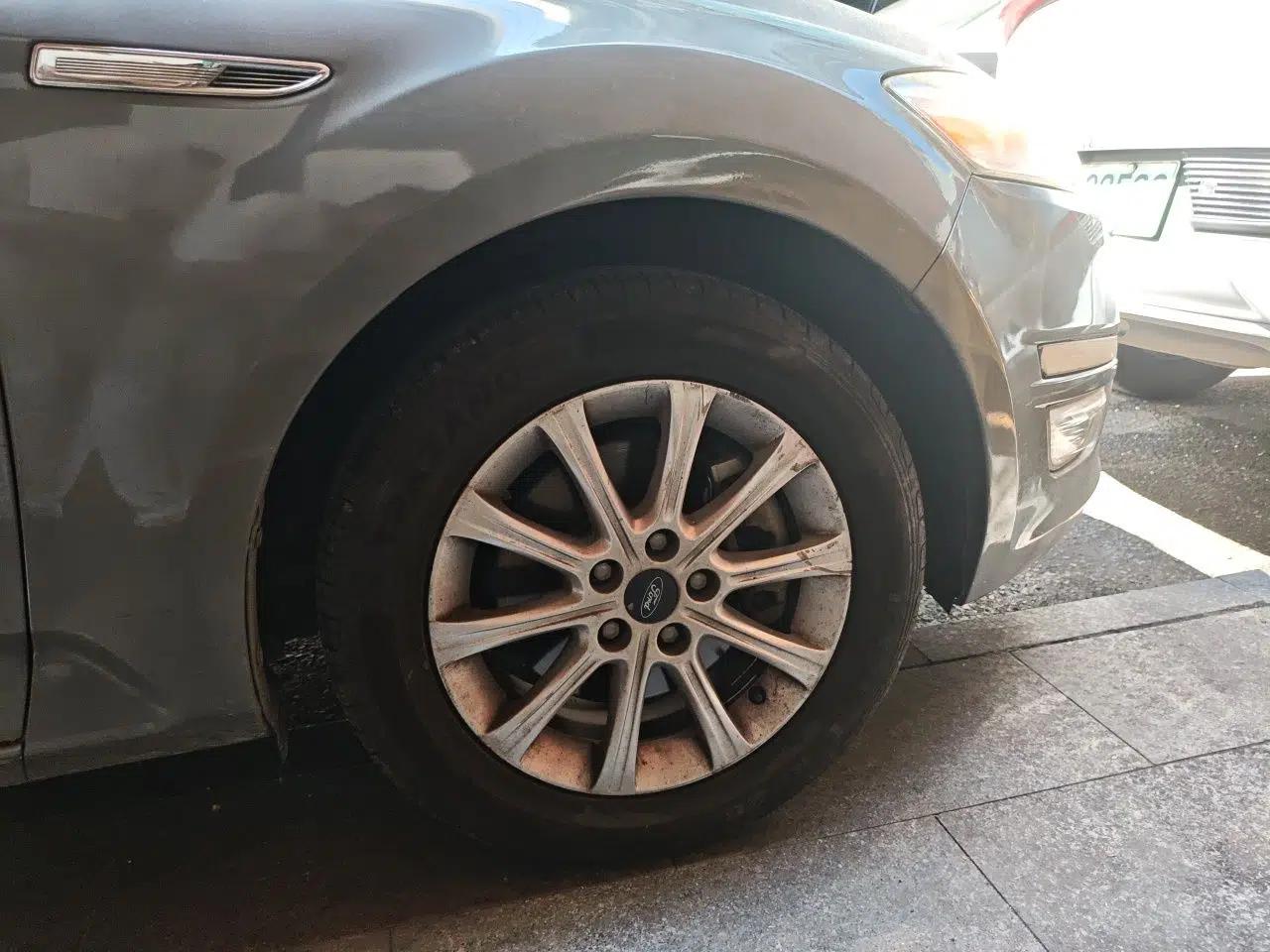Ford Mondeo 2011 2.3L Fashion Edition — миниатюра 8