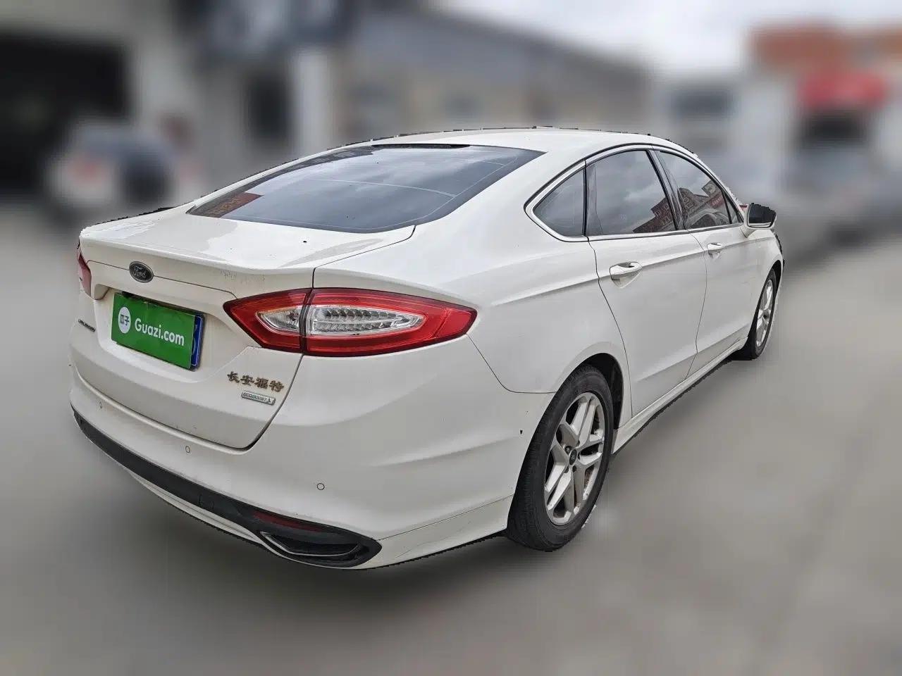 Ford Mondeo 2013 1.5L GTDi180 Fashion Edition — миниатюра 6