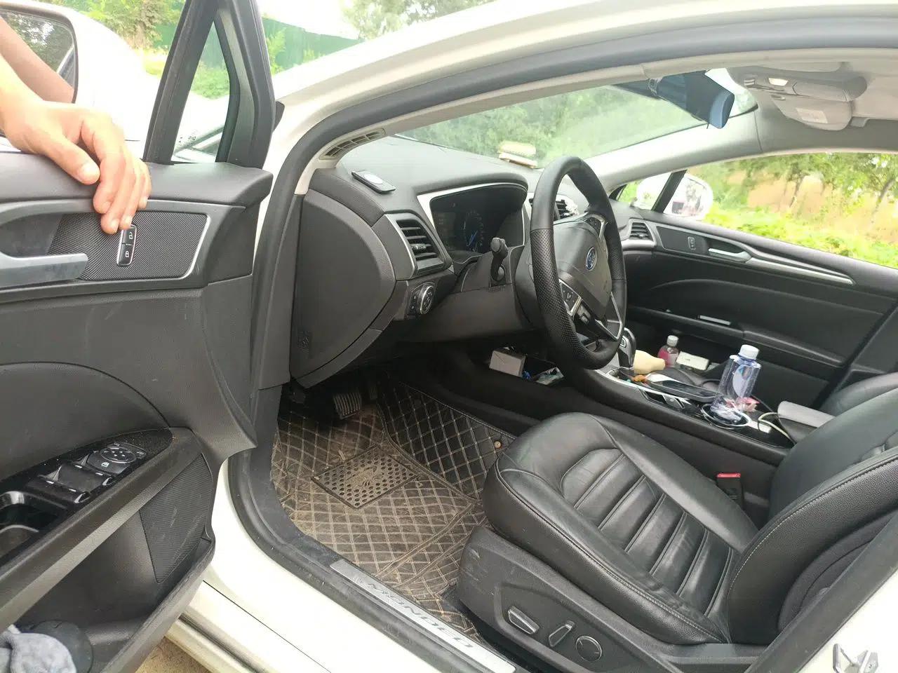 Ford Mondeo 2013 1.5L GTDi180 Fashion Edition — миниатюра 16