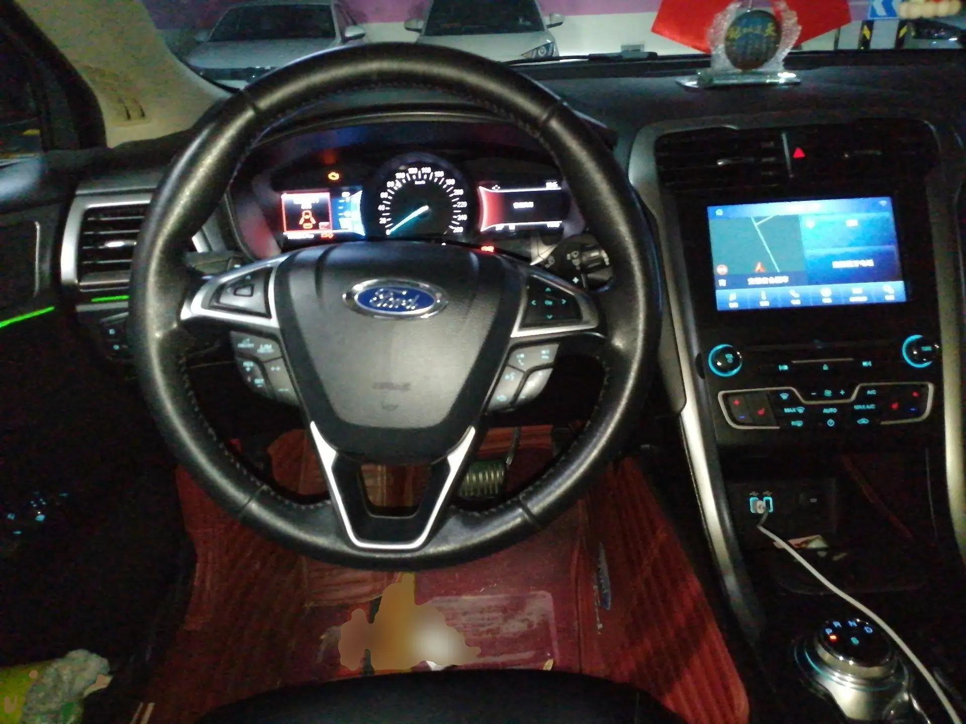 Ford Mondeo 2017 EcoBoost 180 Stylish Model — миниатюра 10
