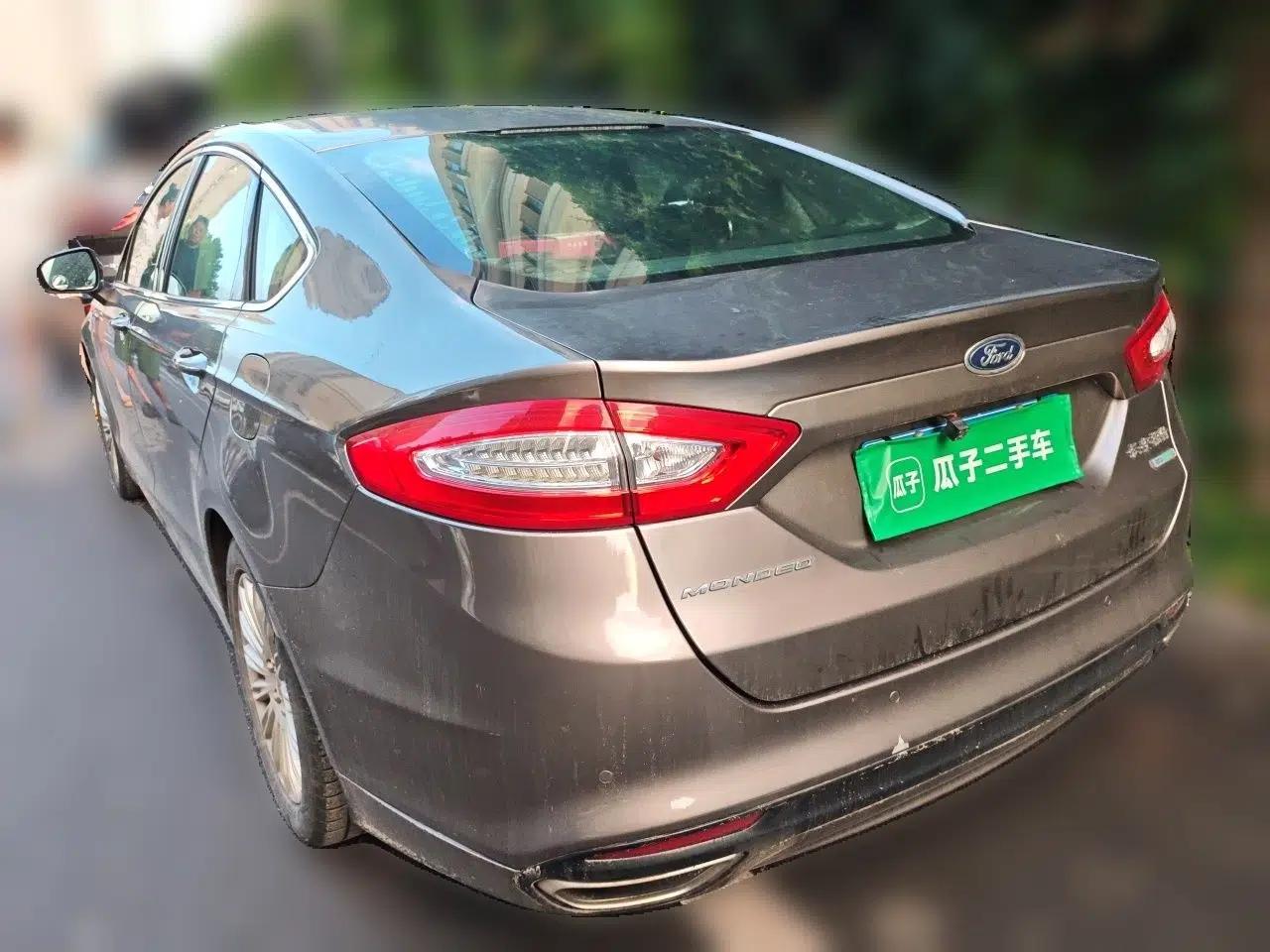 Ford Mondeo 2013 2.0L GTDi 200 Fashion Edition — миниатюра 4