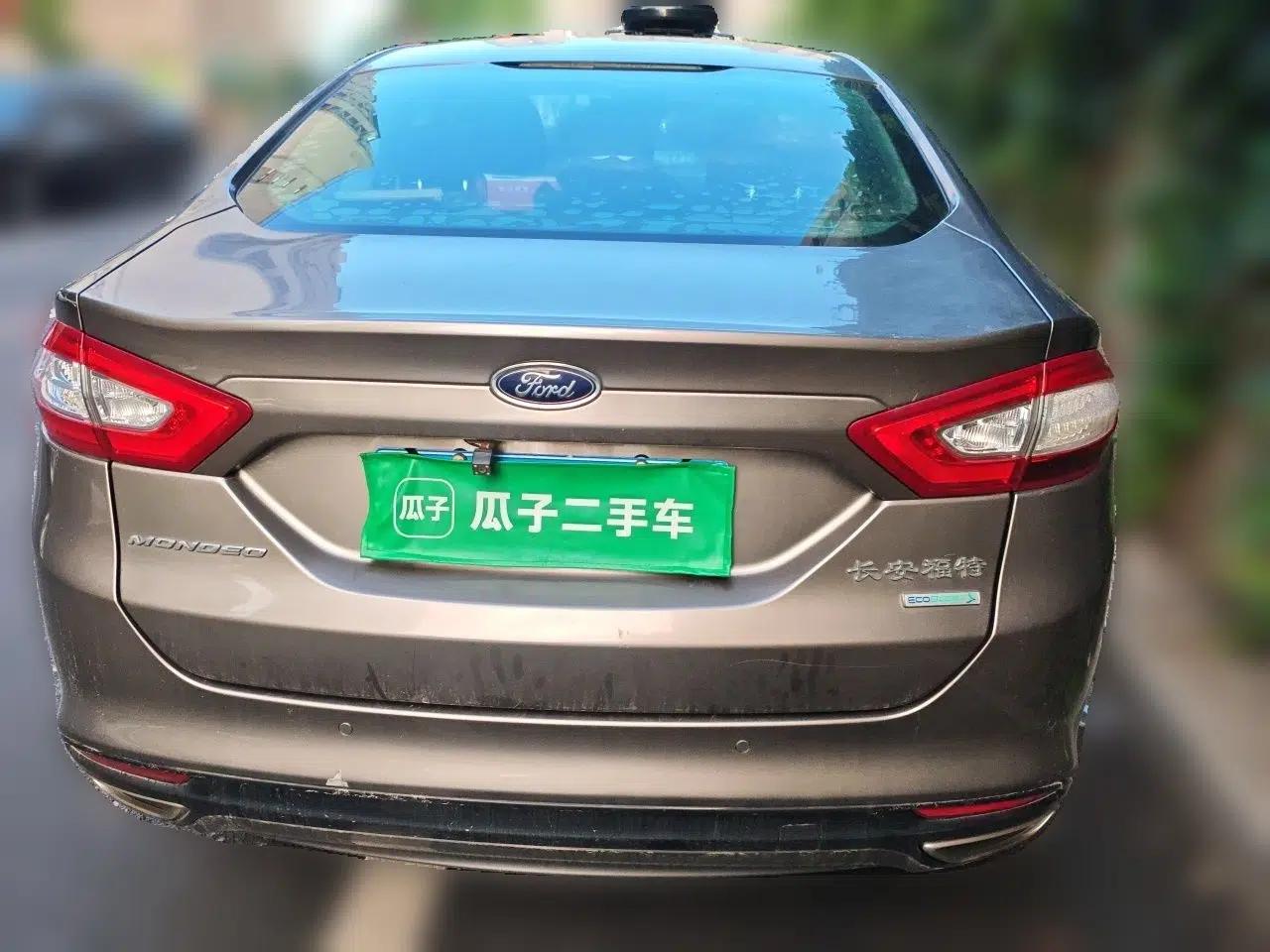 Ford Mondeo 2013 2.0L GTDi 200 Fashion Edition — миниатюра 5