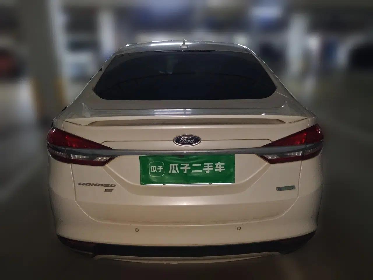 Ford Mondeo 2017 EcoBoost 245 Luxury Sport Model — миниатюра 5