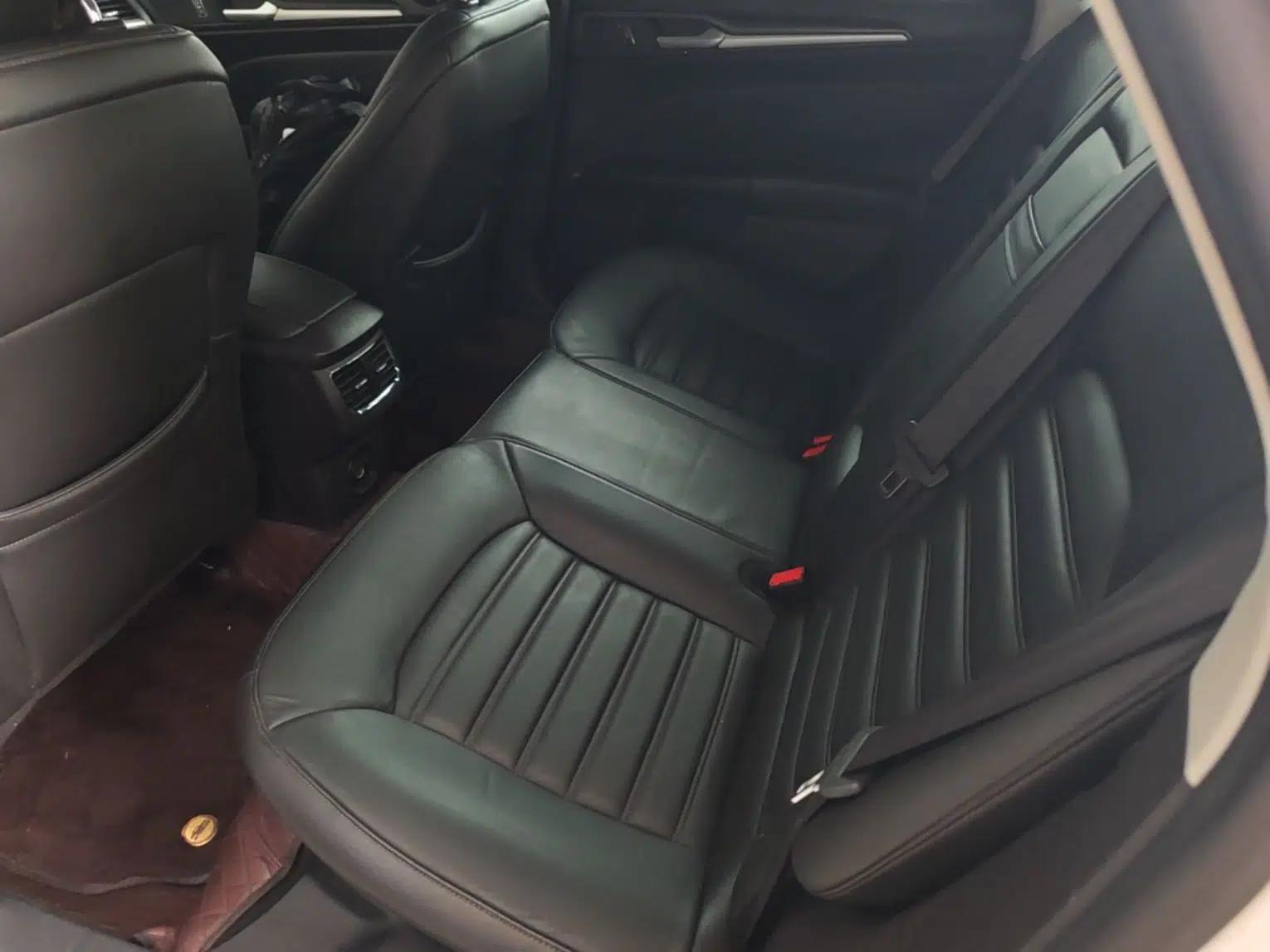 Ford Mondeo 2013 1.5L GTDi180 Fashion Edition — миниатюра 20