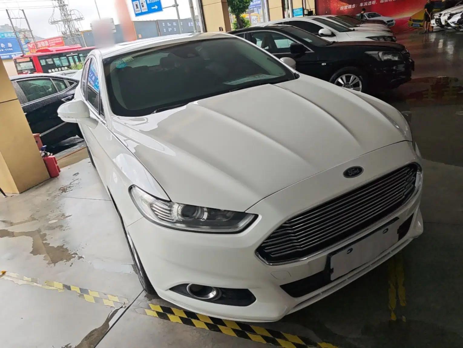 Ford Mondeo 2013 1.5L GTDi180 Fashion Edition — миниатюра 3